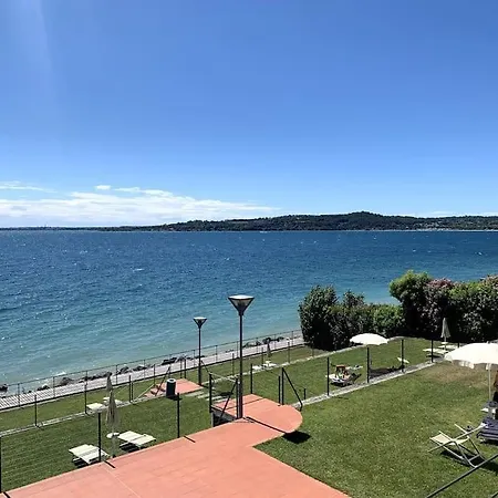 View * פאדנג'ה סול גארדה